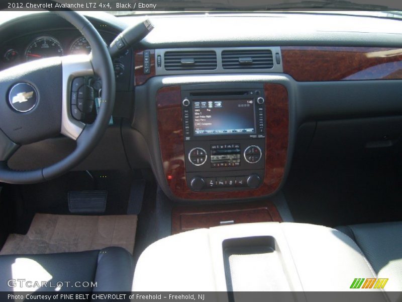 Black / Ebony 2012 Chevrolet Avalanche LTZ 4x4