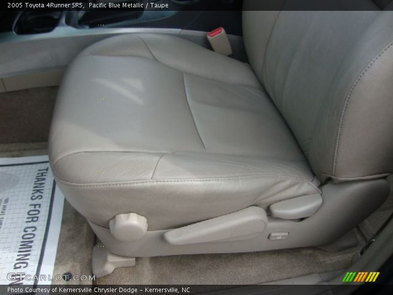 Pacific Blue Metallic / Taupe 2005 Toyota 4Runner SR5