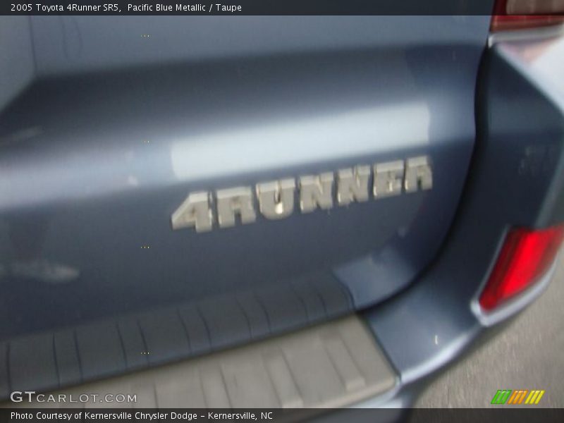 Pacific Blue Metallic / Taupe 2005 Toyota 4Runner SR5