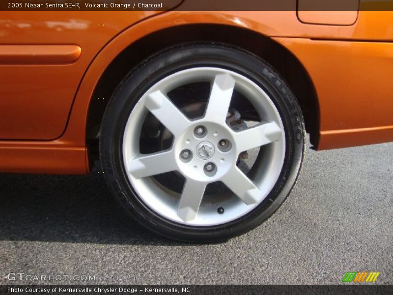 Volcanic Orange / Charcoal 2005 Nissan Sentra SE-R