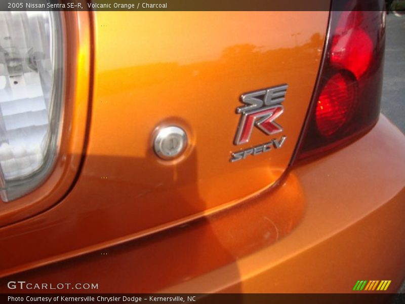 Volcanic Orange / Charcoal 2005 Nissan Sentra SE-R