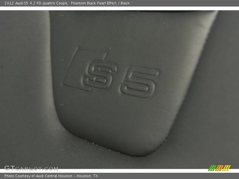 Phantom Black Pearl Effect / Black 2012 Audi S5 4.2 FSI quattro Coupe