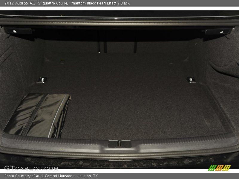 2012 S5 4.2 FSI quattro Coupe Trunk