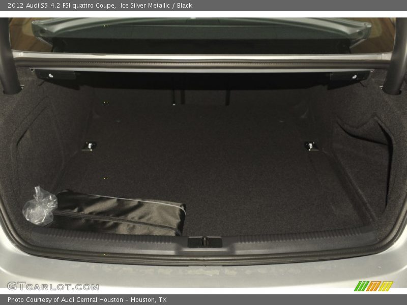  2012 S5 4.2 FSI quattro Coupe Trunk