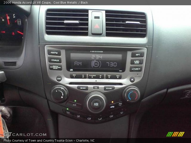 Controls of 2006 Accord LX V6 Coupe