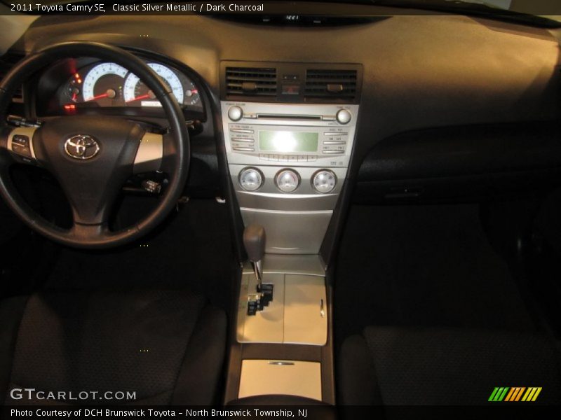 Classic Silver Metallic / Dark Charcoal 2011 Toyota Camry SE