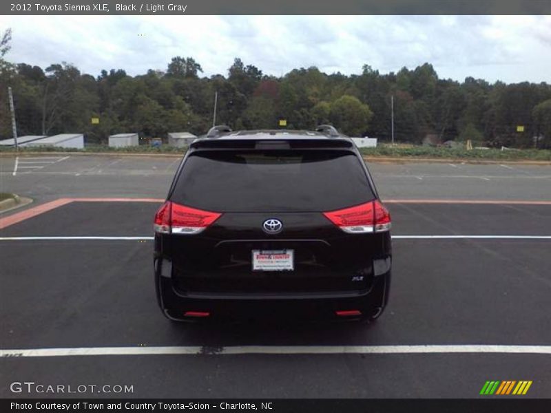 Black / Light Gray 2012 Toyota Sienna XLE