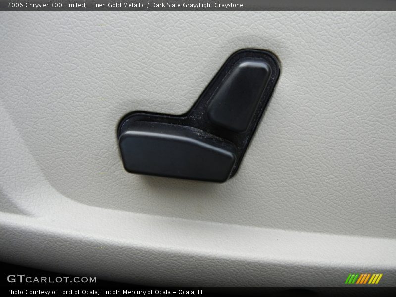 Linen Gold Metallic / Dark Slate Gray/Light Graystone 2006 Chrysler 300 Limited