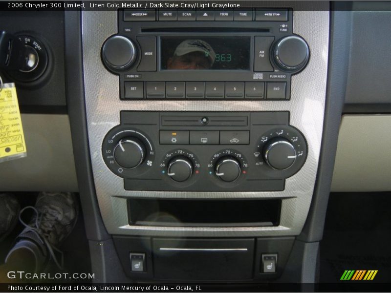 Linen Gold Metallic / Dark Slate Gray/Light Graystone 2006 Chrysler 300 Limited