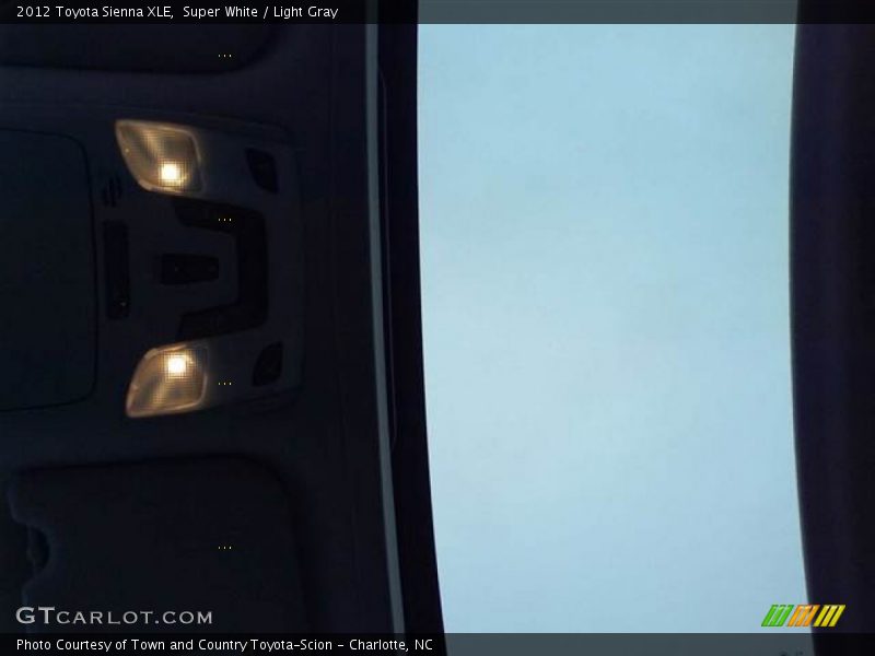 Super White / Light Gray 2012 Toyota Sienna XLE