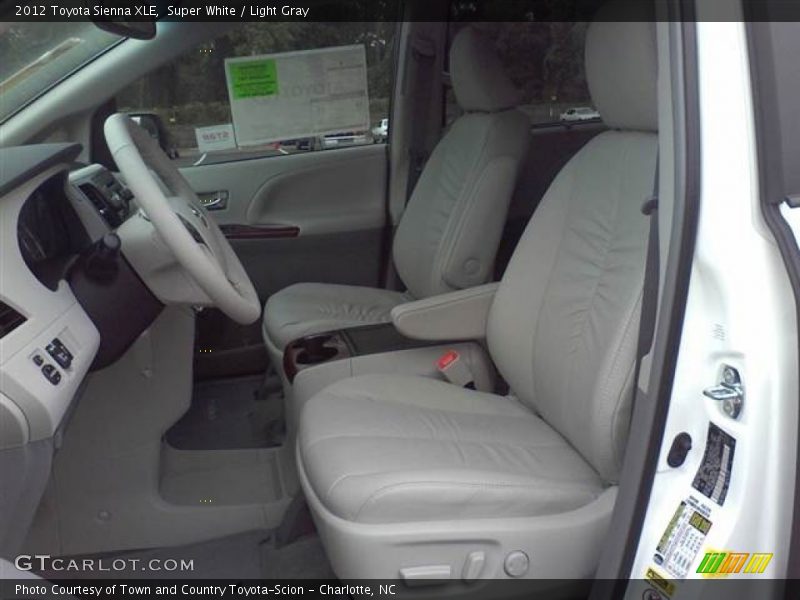 Super White / Light Gray 2012 Toyota Sienna XLE