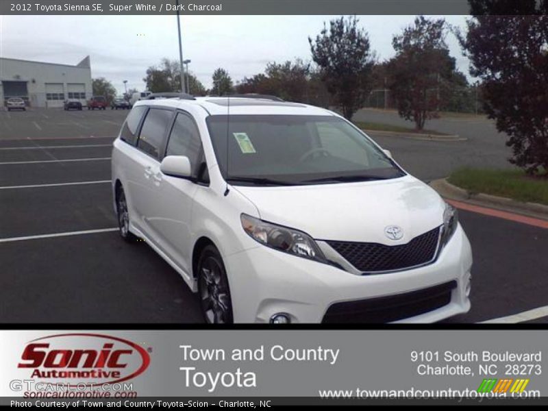 Super White / Dark Charcoal 2012 Toyota Sienna SE