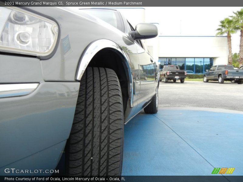 Spruce Green Metallic / Medium Parchment 2001 Mercury Grand Marquis GS