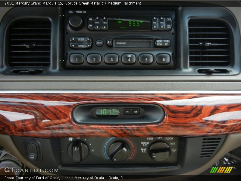 Spruce Green Metallic / Medium Parchment 2001 Mercury Grand Marquis GS