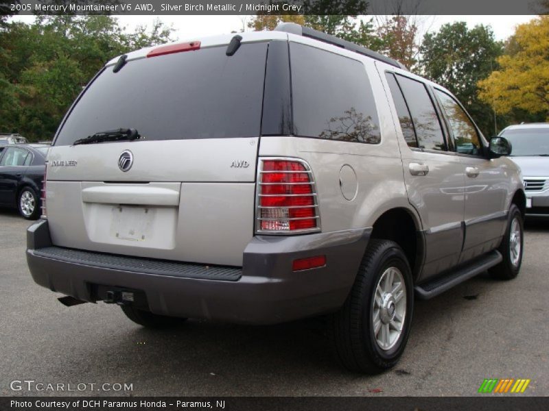 Silver Birch Metallic / Midnight Grey 2005 Mercury Mountaineer V6 AWD