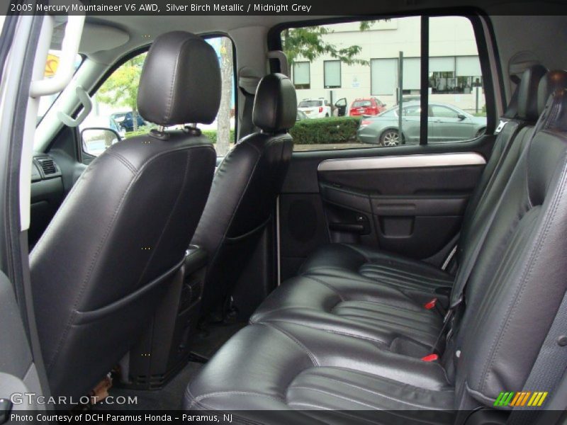 Silver Birch Metallic / Midnight Grey 2005 Mercury Mountaineer V6 AWD