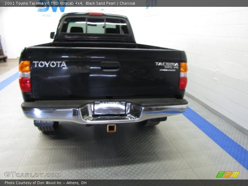 Black Sand Pearl / Charcoal 2001 Toyota Tacoma V6 TRD Xtracab 4x4