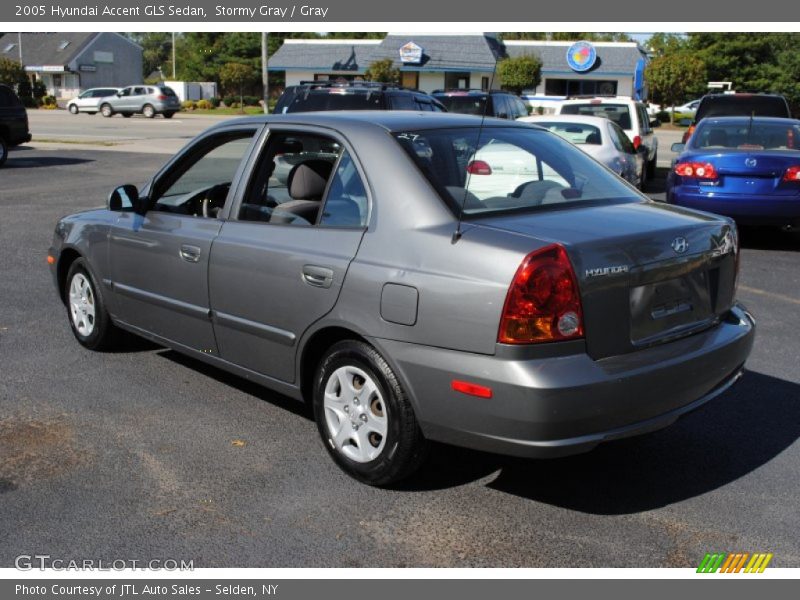 Stormy Gray / Gray 2005 Hyundai Accent GLS Sedan