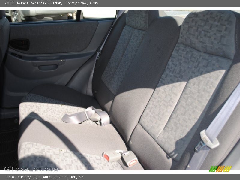 Stormy Gray / Gray 2005 Hyundai Accent GLS Sedan