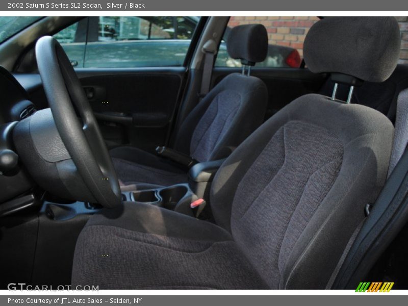 Silver / Black 2002 Saturn S Series SL2 Sedan