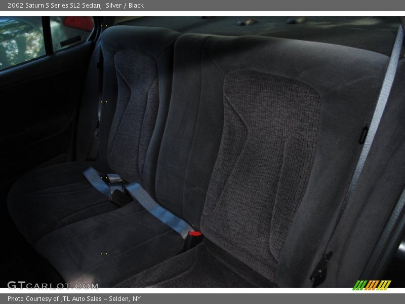 Silver / Black 2002 Saturn S Series SL2 Sedan