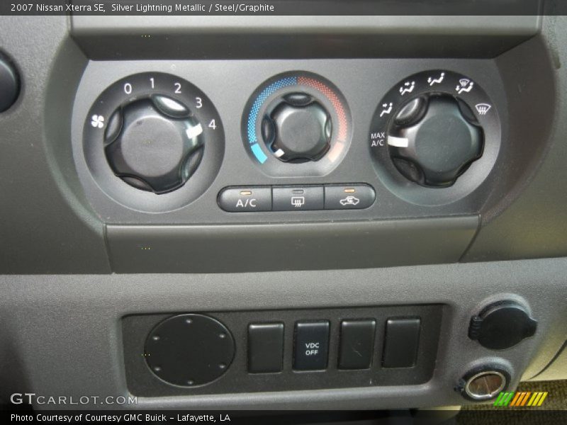 Silver Lightning Metallic / Steel/Graphite 2007 Nissan Xterra SE