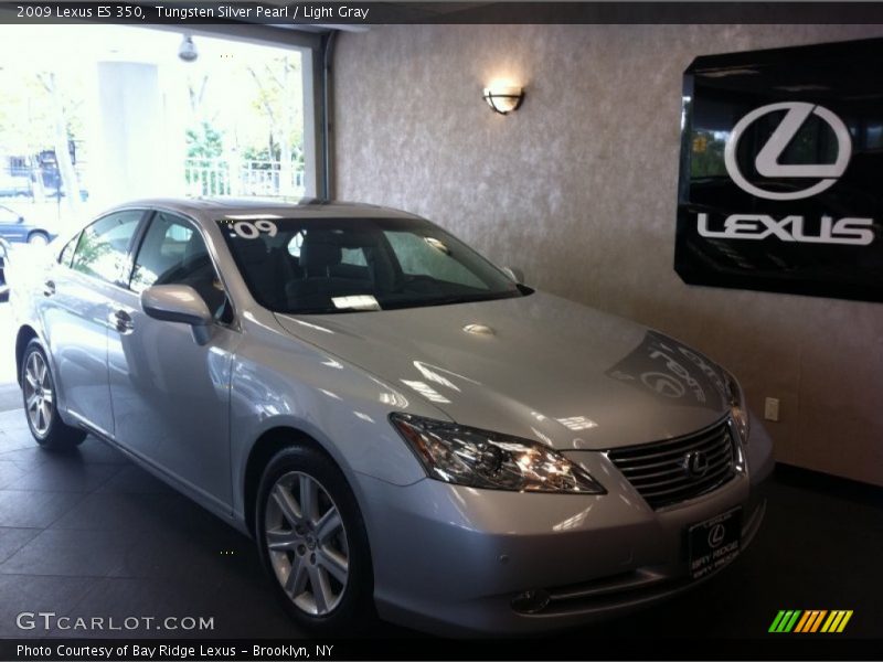 Tungsten Silver Pearl / Light Gray 2009 Lexus ES 350