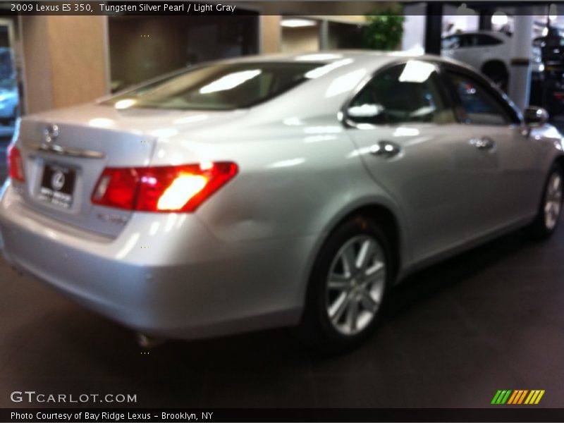 Tungsten Silver Pearl / Light Gray 2009 Lexus ES 350