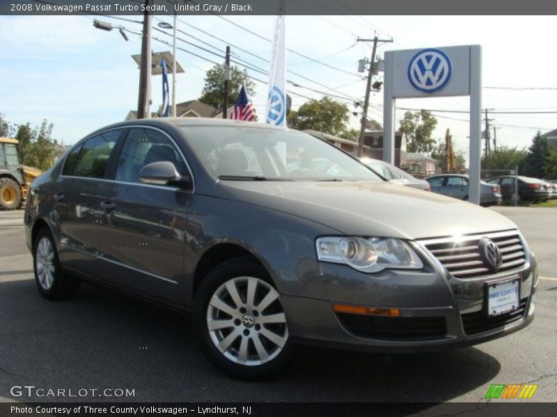 United Gray / Black 2008 Volkswagen Passat Turbo Sedan