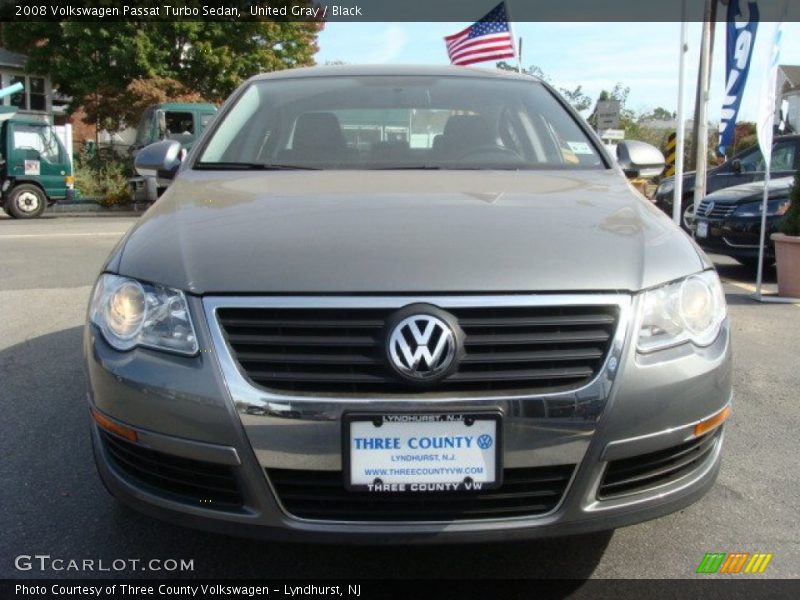 United Gray / Black 2008 Volkswagen Passat Turbo Sedan