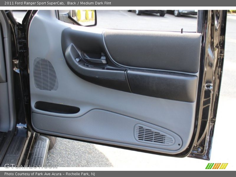 Black / Medium Dark Flint 2011 Ford Ranger Sport SuperCab