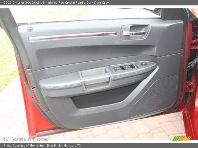 Door Panel of 2010 300 300S V6
