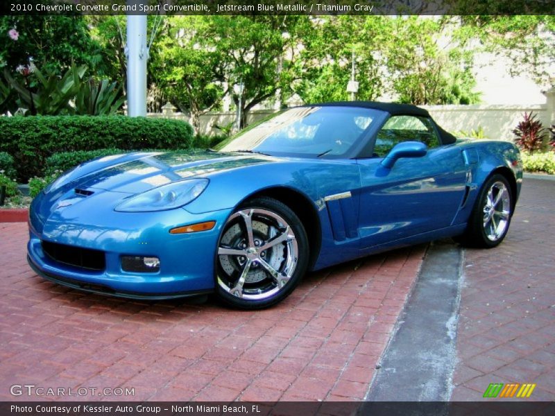 Front 3/4 View of 2010 Corvette Grand Sport Convertible