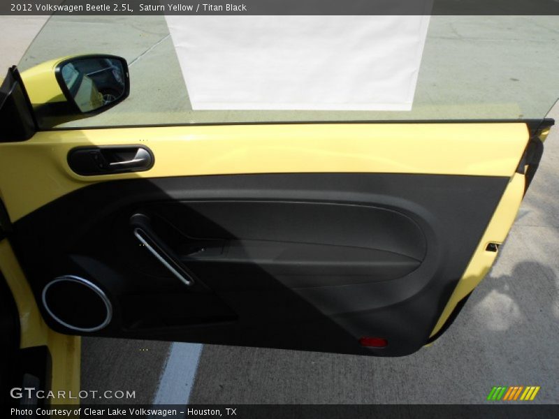 Saturn Yellow / Titan Black 2012 Volkswagen Beetle 2.5L