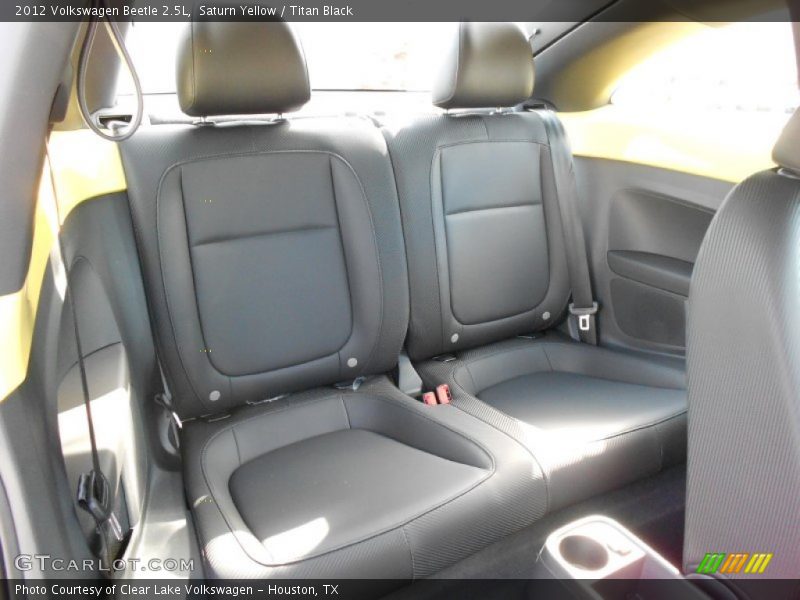  2012 Beetle 2.5L Titan Black Interior