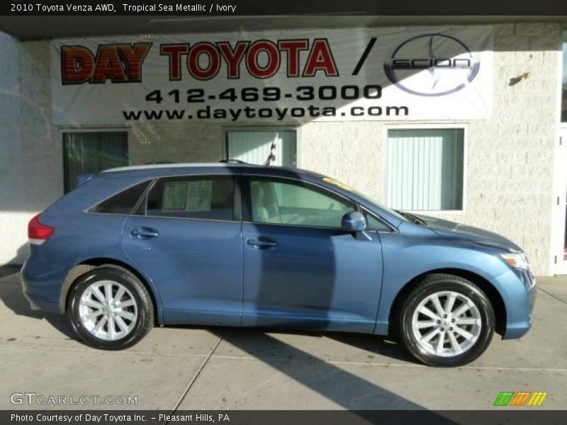Tropical Sea Metallic / Ivory 2010 Toyota Venza AWD