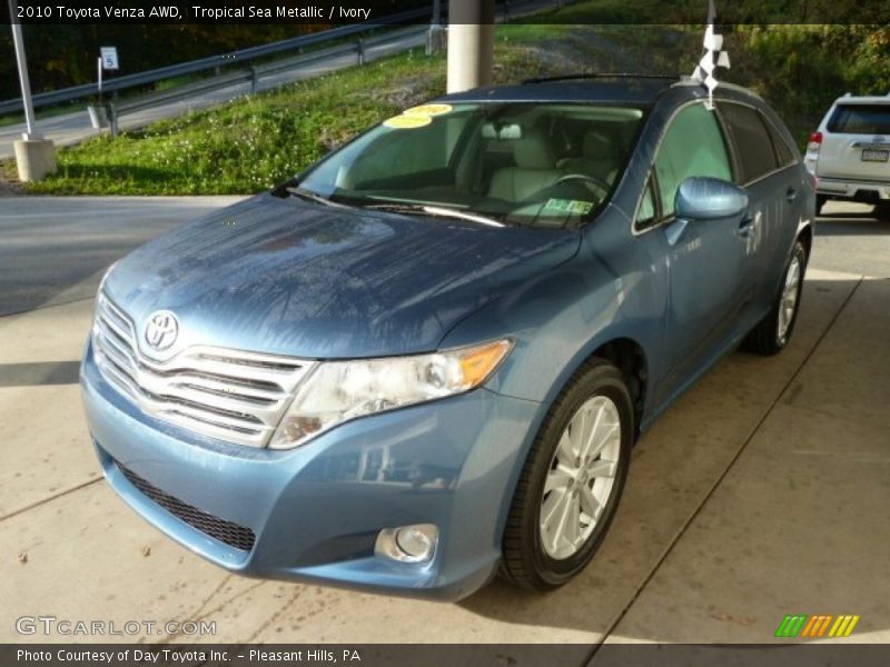 Tropical Sea Metallic / Ivory 2010 Toyota Venza AWD