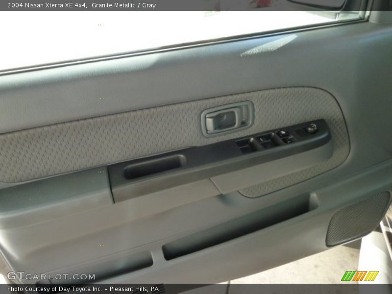 Granite Metallic / Gray 2004 Nissan Xterra XE 4x4