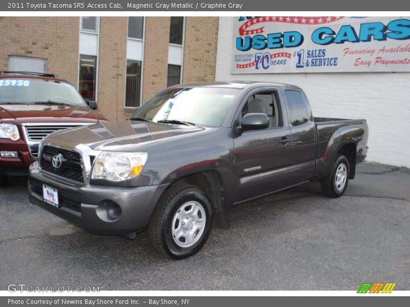 Magnetic Gray Metallic / Graphite Gray 2011 Toyota Tacoma SR5 Access Cab