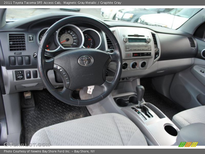 Magnetic Gray Metallic / Graphite Gray 2011 Toyota Tacoma SR5 Access Cab