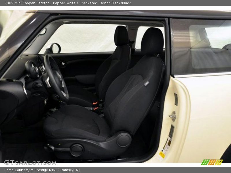 Pepper White / Checkered Carbon Black/Black 2009 Mini Cooper Hardtop