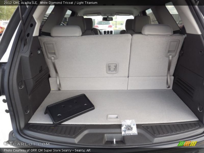 White Diamond Tricoat / Light Titanium 2012 GMC Acadia SLE