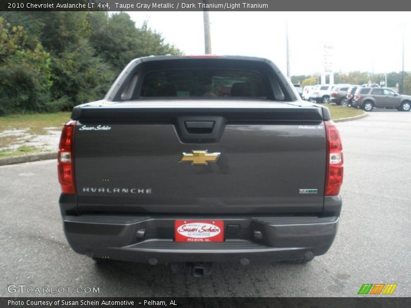 Taupe Gray Metallic / Dark Titanium/Light Titanium 2010 Chevrolet Avalanche LT 4x4
