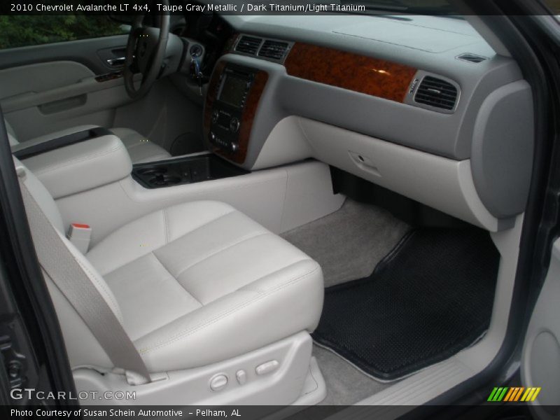 Taupe Gray Metallic / Dark Titanium/Light Titanium 2010 Chevrolet Avalanche LT 4x4
