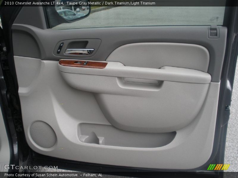 Taupe Gray Metallic / Dark Titanium/Light Titanium 2010 Chevrolet Avalanche LT 4x4