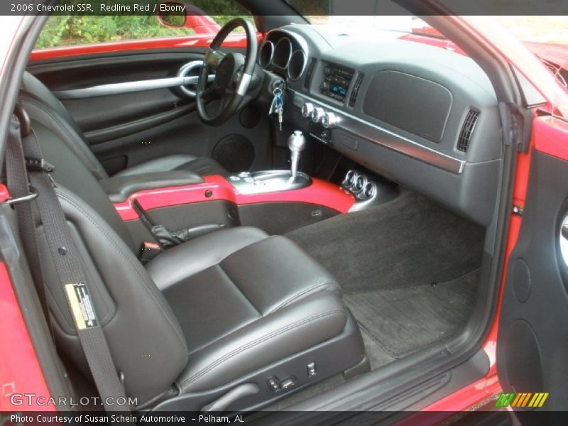  2006 SSR  Ebony Interior