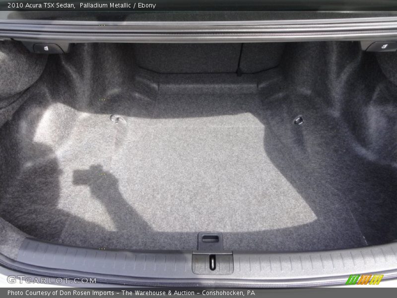  2010 TSX Sedan Trunk