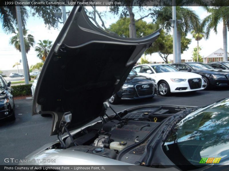 Light Pewter Metallic / Light Oak 1999 Chevrolet Corvette Convertible