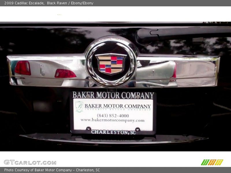 Black Raven / Ebony/Ebony 2009 Cadillac Escalade