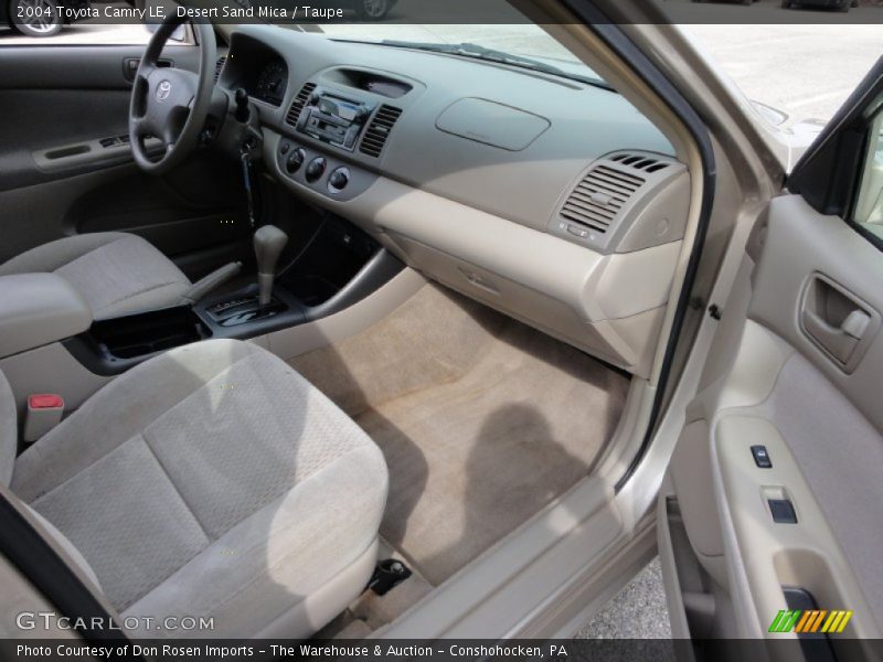 Desert Sand Mica / Taupe 2004 Toyota Camry LE